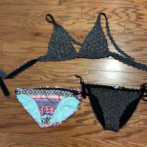 BULK - 1 MEDIUM Top 2 LARGE bottoms